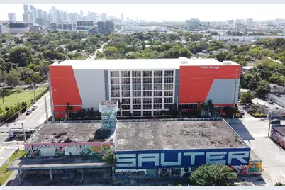 321 NW 37th St, Miami, FL 33127 - Photo 6