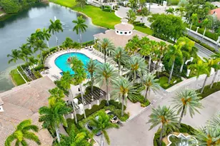 920 Captiva Dr, Hollywood, FL 33019 - Photo 10