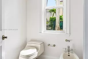 920 Captiva Dr, Hollywood, FL 33019 - Photo 38