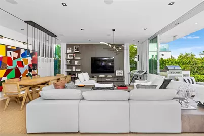 810 W 47th Ct - The Ritz Carlton Miami Beach, Miami Beach, FL 33140 - Photo 6