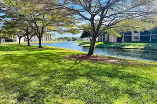 10332 Sunrise Lakes Blvd, Sunrise, FL 33322 - Photo 28