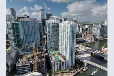 41 SE 5th St #2011, Miami, FL 33131 - Photo 40