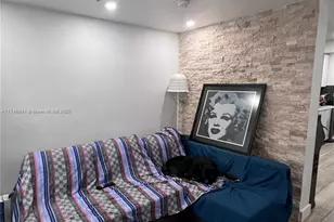 944 Meridian Ave, Miami Beach, FL 33139 - Photo 8