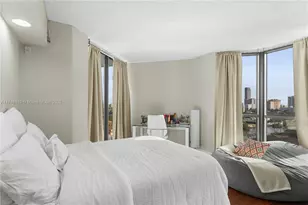 3600 Yacht Club Dr, Aventura, FL 33180 - Photo 18