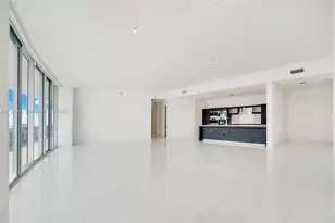 200 Biscayne Blvd Way, Miami, FL 33131 - Photo 4