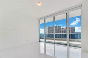 200 Biscayne Blvd Way, Miami, FL 33131 - Photo 12