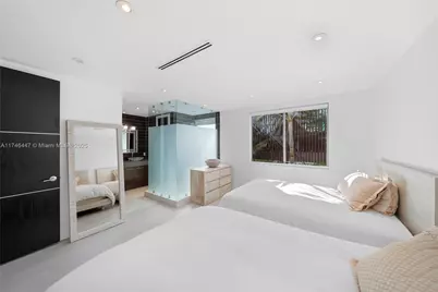 227 E Dilido Dr, Miami Beach, FL 33139 - Photo 54