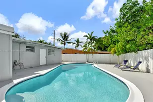 730 N 64th Ave, Hollywood, FL 33024 - Photo 8