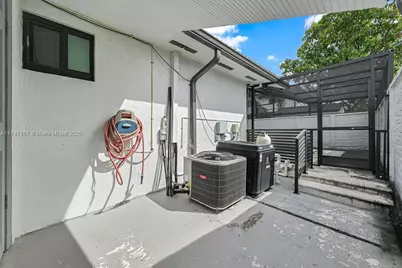 1311 SW 139th Ct, Miami, FL 33184 - Photo 50