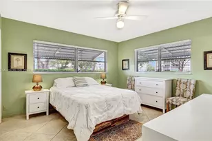1101 Hillcrest Ct, Hollywood, FL 33021 - Photo 2