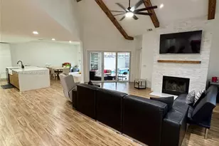 9501 NW 18th Manor, Plantation, FL 33322 - Photo 6