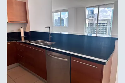 253 NE 2nd St #3202, Miami, FL 33132 - Photo 10