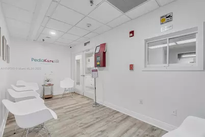 7007 N Waterway Dr, Miami, FL 33155 - Photo 8