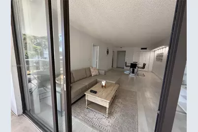 3731 N Country Club Dr #222, Aventura, FL 33180 - Photo 38