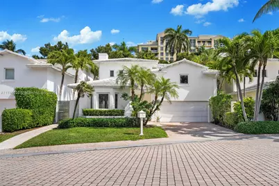 6 Coconut Ln, Key Biscayne, FL 33149 - Photo 2