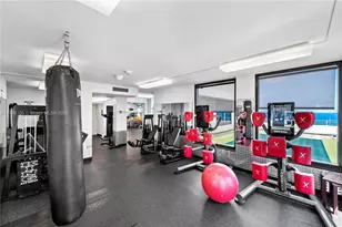 5555 Collins Ave, Miami Beach, FL 33140 - Photo 62