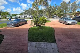812 SW 13th St, Fort Lauderdale, FL 33315 - Photo 4