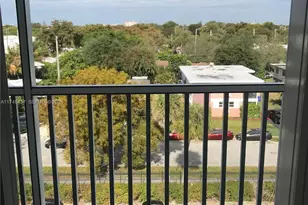 16950 W Dixie Hwy A631 Hwy, North Miami Beach, FL 33160 - Photo 1