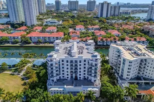 3030 NE 188th St, Aventura, FL 33180 - Photo 2