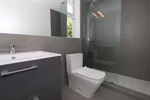 600 15th St, Miami Beach, FL 33139 - Photo 8