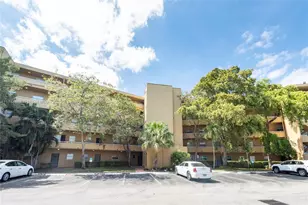 4111 Stirling Rd, Dania Beach, FL 33314 - Photo 16