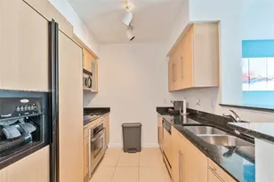 335 S Biscayne Blvd, Miami, FL 33131 - Photo 6