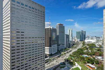 335 S Biscayne Blvd #2402, Miami, FL 33131 - Photo 1