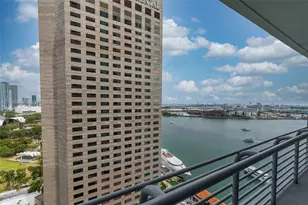 335 S Biscayne Blvd, Miami, FL 33131 - Photo 2