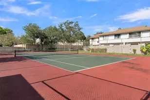 9745 NW 37th St, Sunrise, FL 33351 - Photo 40
