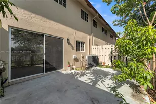 9745 NW 37th St, Sunrise, FL 33351 - Photo 32
