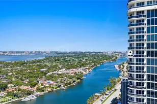 4775 Collins Ave, Miami Beach, FL 33140 - Photo 16