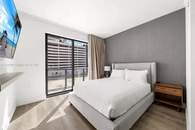 229 SW 9th St #208, Miami, FL 33130 - Photo 2