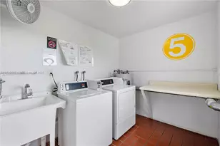 4800 Hillcrest Ln, Hollywood, FL 33021 - Photo 24