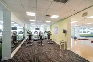 1750 N Bayshore Dr, Miami, FL 33132 - Photo 24