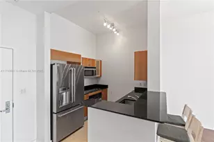 335 S Biscayne Blvd, Miami, FL 33131 - Photo 24