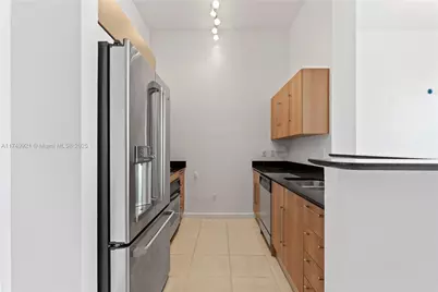 335 S Biscayne Blvd #UPH02, Miami, FL 33131 - Photo 26