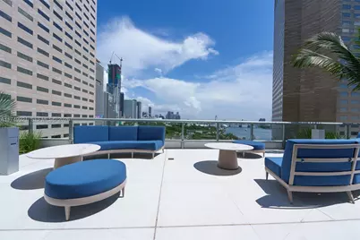 335 S Biscayne Blvd #UPH02, Miami, FL 33131 - Photo 40
