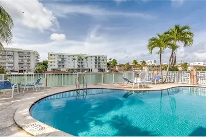 1185 Marseille Dr #205, Miami Beach, FL 33141 - Photo 1