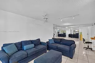 5860 NW 44th St, Lauderhill, FL 33319 - Photo 10