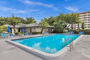 5860 NW 44th St, Lauderhill, FL 33319 - Photo 36