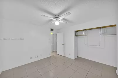 5860 NW 44th St #111, Lauderhill, FL 33319 - Photo 30