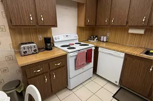16500 Golf Club Rd, Weston, FL 33326 - Photo 8