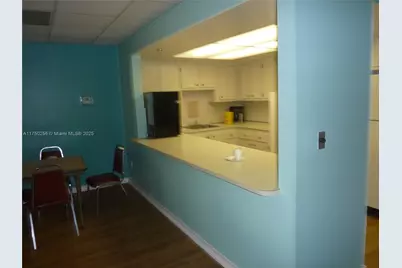 10123 Sunrise Lakes Blvd #104, Sunrise, FL 33322 - Photo 42