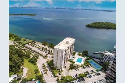 880 NE 69th St #12R, Miami, FL 33138 - Photo 2