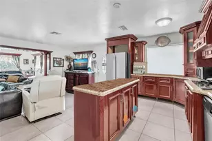 2631 NE 214th St, Miami, FL 33180 - Photo 26