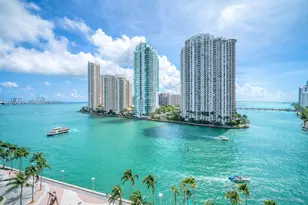 300 S Biscayne Blvd, Miami, FL 33131 - Photo 6