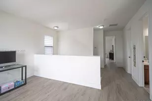 9776 W 34th Ave, Hialeah, FL 33018 - Photo 44