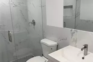 926 Michigan Ave, Miami Beach, FL 33139 - Photo 8