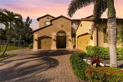 11360 NW 83rd Way, Parkland, FL 33076 - Photo 4