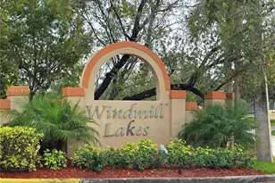365 SW 86th Ave, Pembroke Pines, FL 33025 - Photo 46